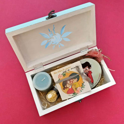 Rakhi Goodies Box - Style 1 - rangreli