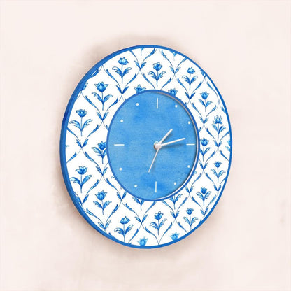 Patterns Wall Clock Blue Roses - rangreli