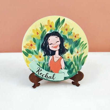 Handpainted Character Table Art - Happy Girl - rangreli